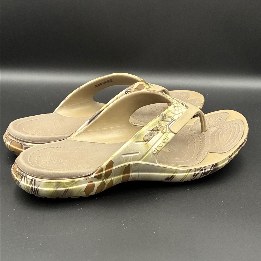 Crocs Kryptek Highlander Unisex Camo Flip Flop Sandals M9/W11